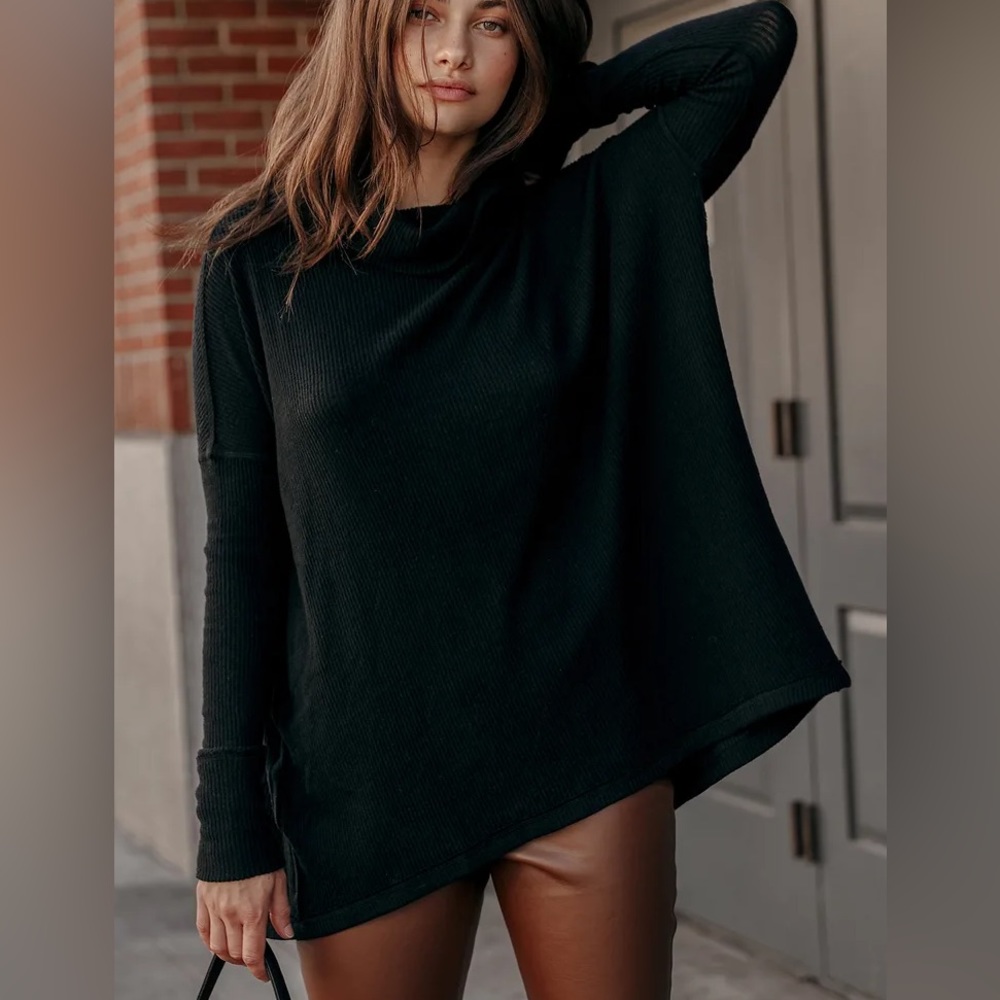 NWT Juicy Black Ribbed Knit Cowl Neck Tunic Top